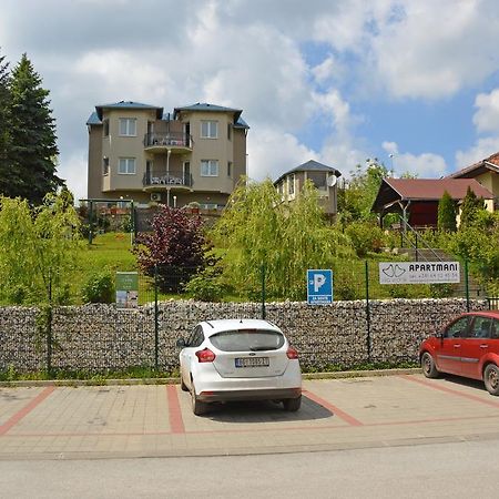 Apartments Vila Vrdnik Exterior photo